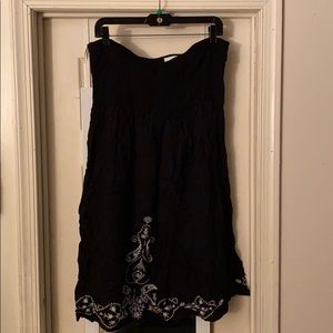 Black Sleeveless Dress
